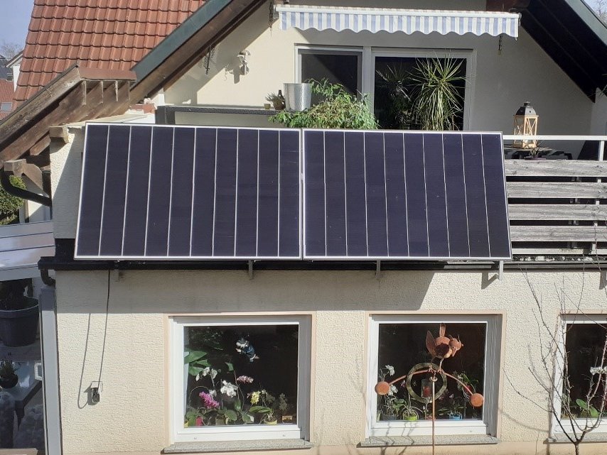 Balkon-Photovoltaikanlage