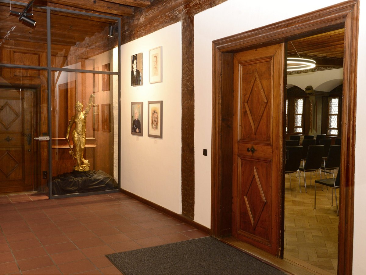 Eingangsbereich des Sitzungssaals